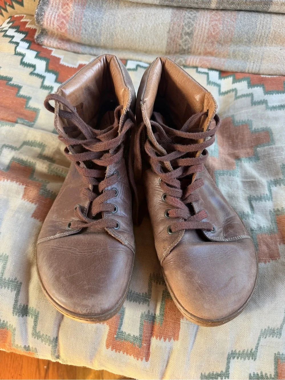 Vintage Birkenstock brown leather high tops